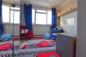 Photo 4- click for photo gallery